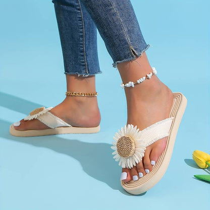 Boho Slip-On Sandals with Floral Pattern – Marivi