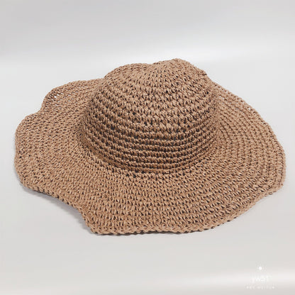Lightweight, holiday-friendly summer beach hat for women – Debbie