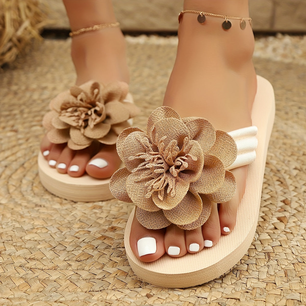 Stylish women's slippers with floral detail for summer - FlowerStep