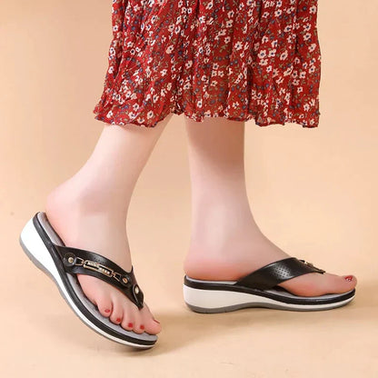 Orthopaedic women's shoes with soft sole – Solelite