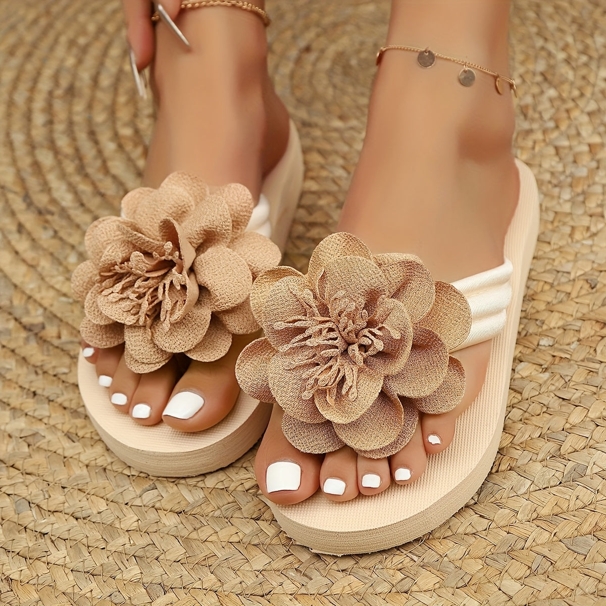 Stylish women's slippers with floral detail for summer - FlowerStep