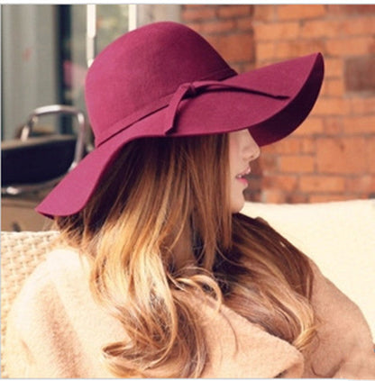 Lightweight women's autumn hat with a comfortable fit – UrbanBreeze