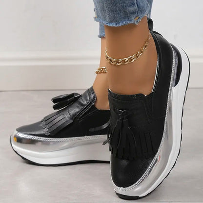 Breathable women's sneakers with timeless style – Isabella