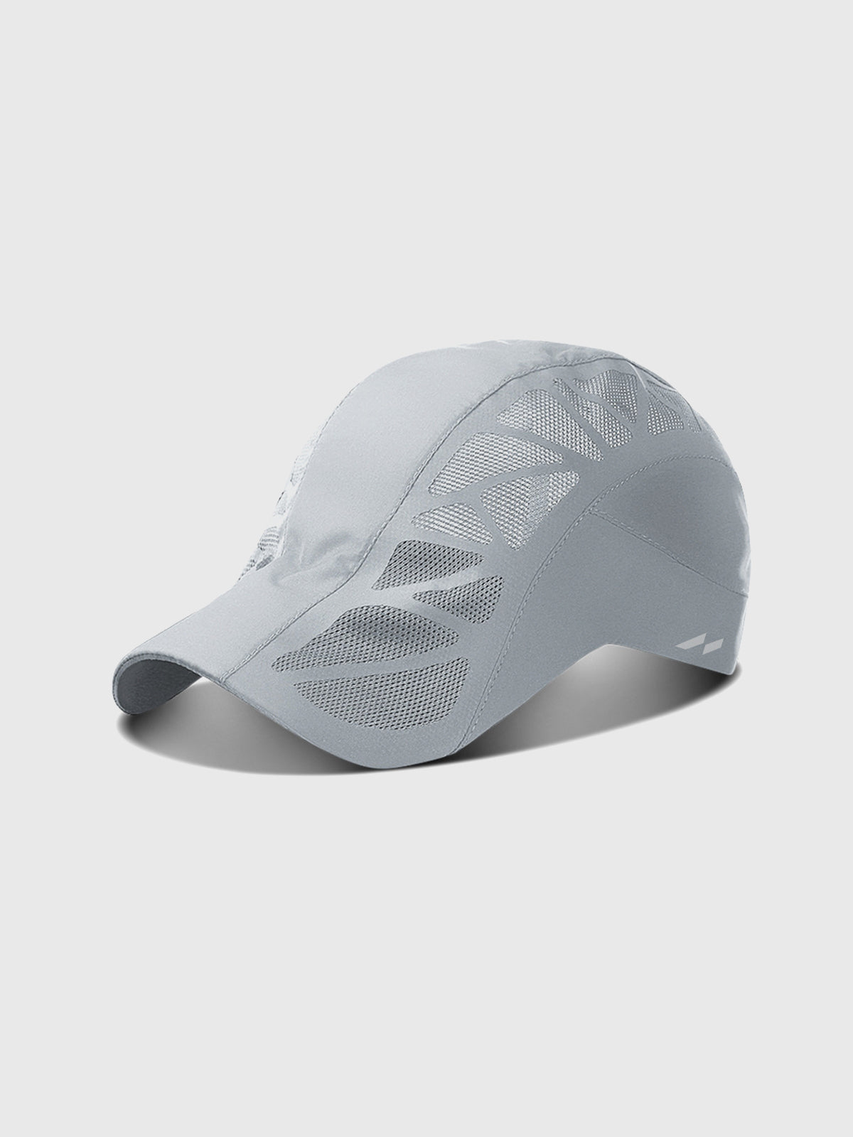 Lightweight sports cap with ventilation – AeroPeak