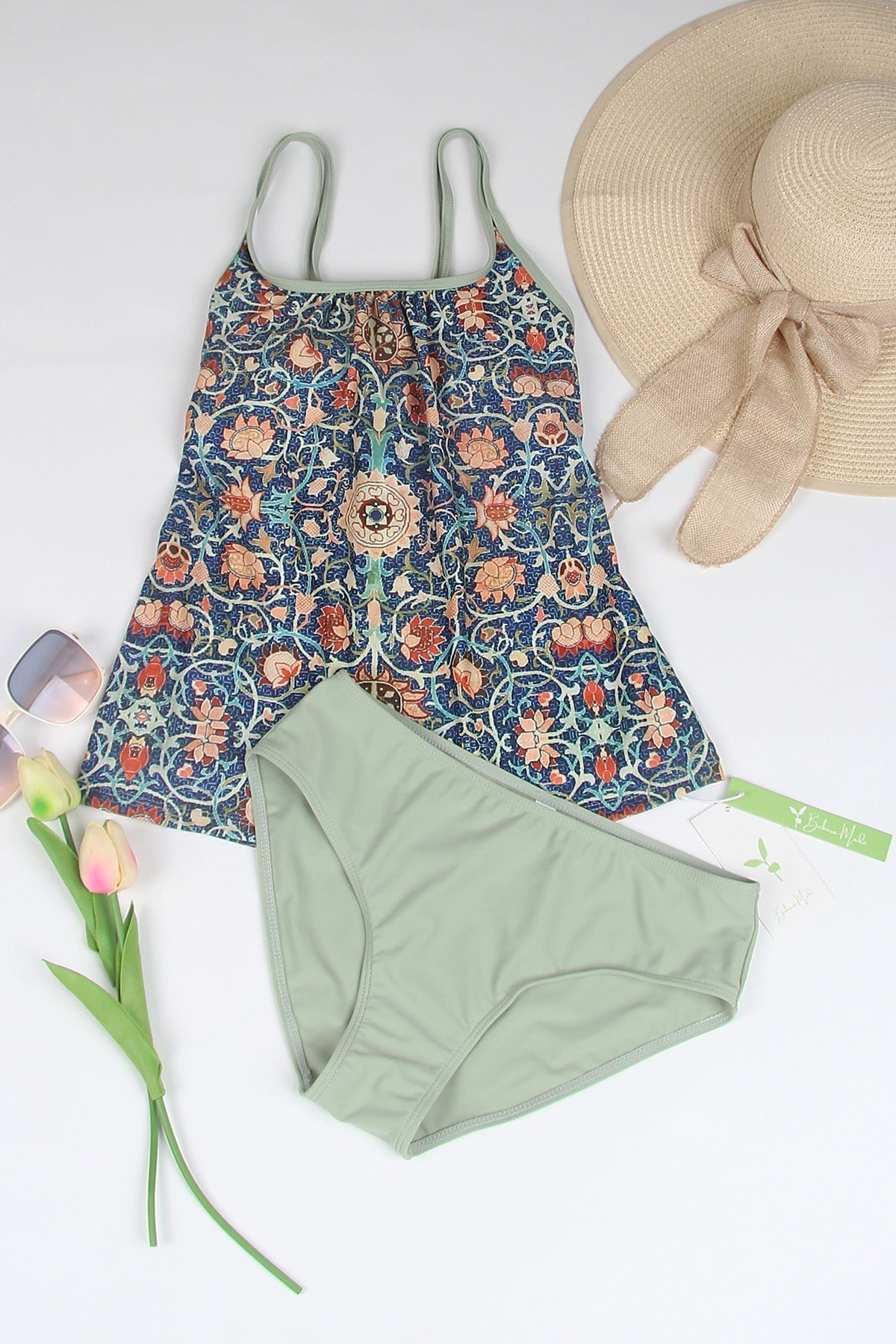 Stylish Sleeveless Bikini with Attractive Pattern - SummerGlow