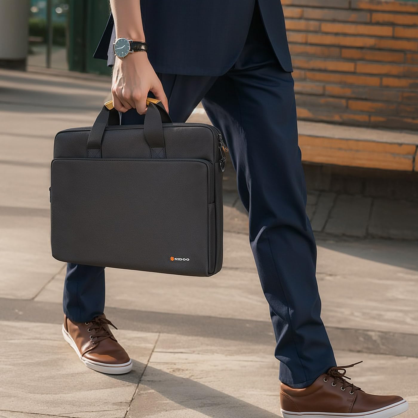 Waterproof laptop bag with 360-degree protective padding