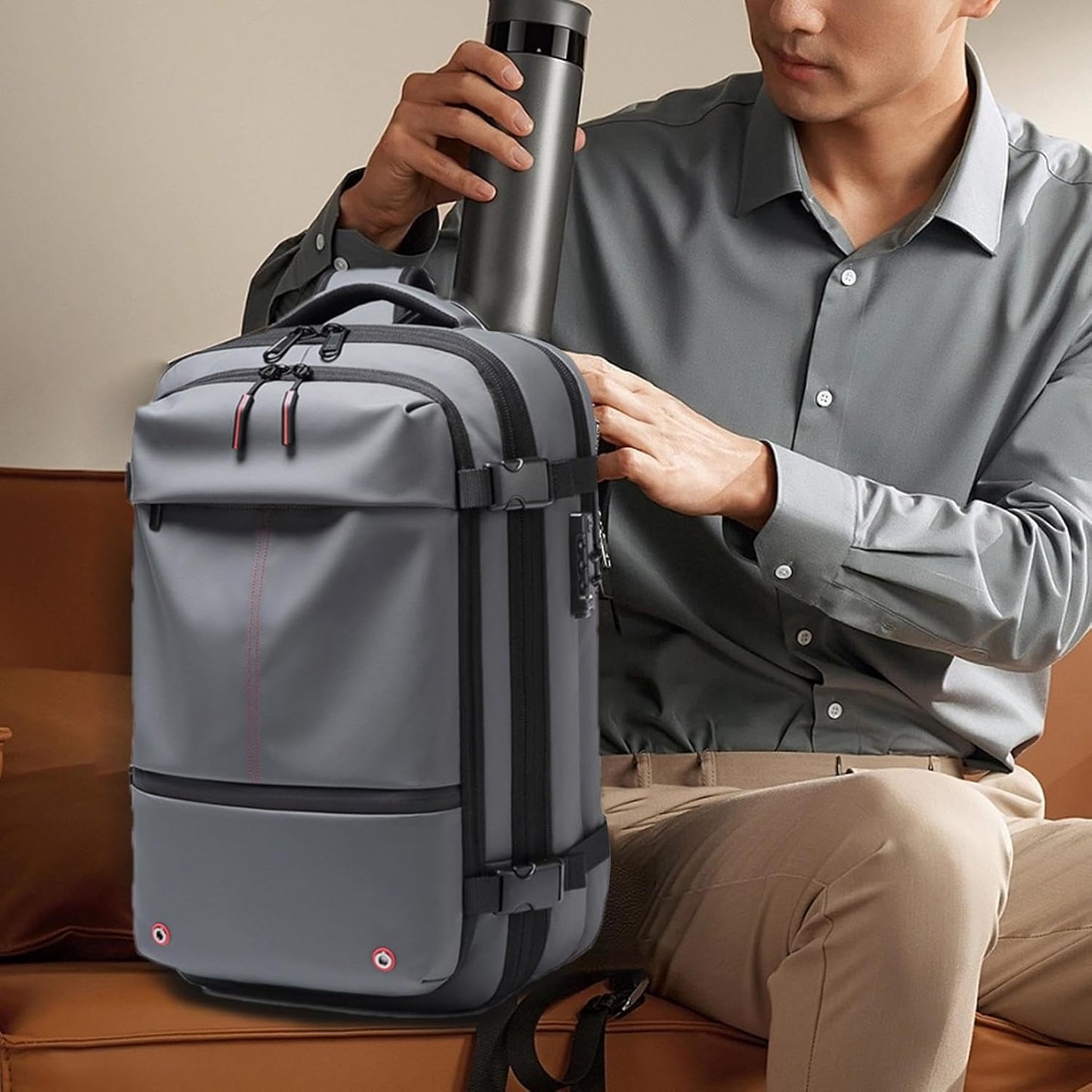 Vacuum Cleaner Backpack – Expandable 60L Waterproof Travel Bag with Laptop Compartment – Trivora