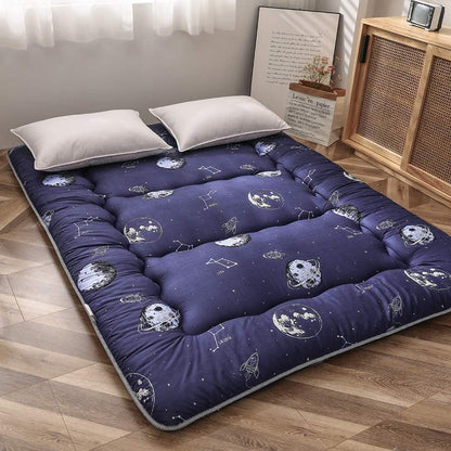 Foldable Japanese futon floor mattress with memory-foam support – Arivon