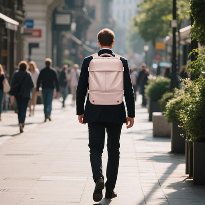 Expandable, waterproof travel rucksack with vacuum compression – Arvid