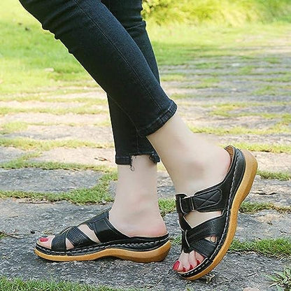 Breathable women's sandals for everyday wear with orthopedic comfort – Leila