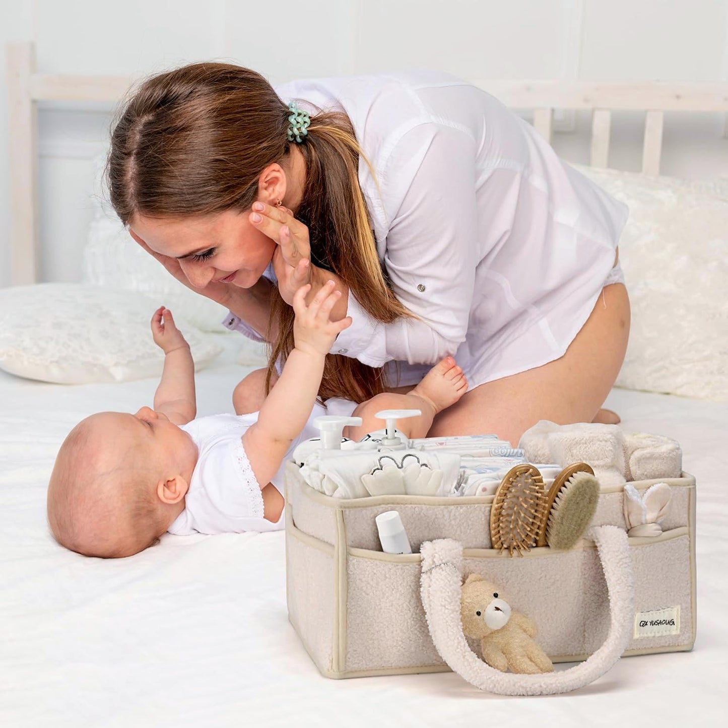 Baby Nappy Caddy Organiser – Plush Sherpa Storage Basket with Compartments – Elvoria
