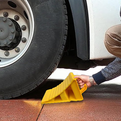 Truck and car wheel chocks 1+1 FREE – Griptura