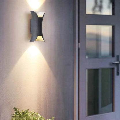 Modern LED Outdoor Wall Lamp - LumiEdge
