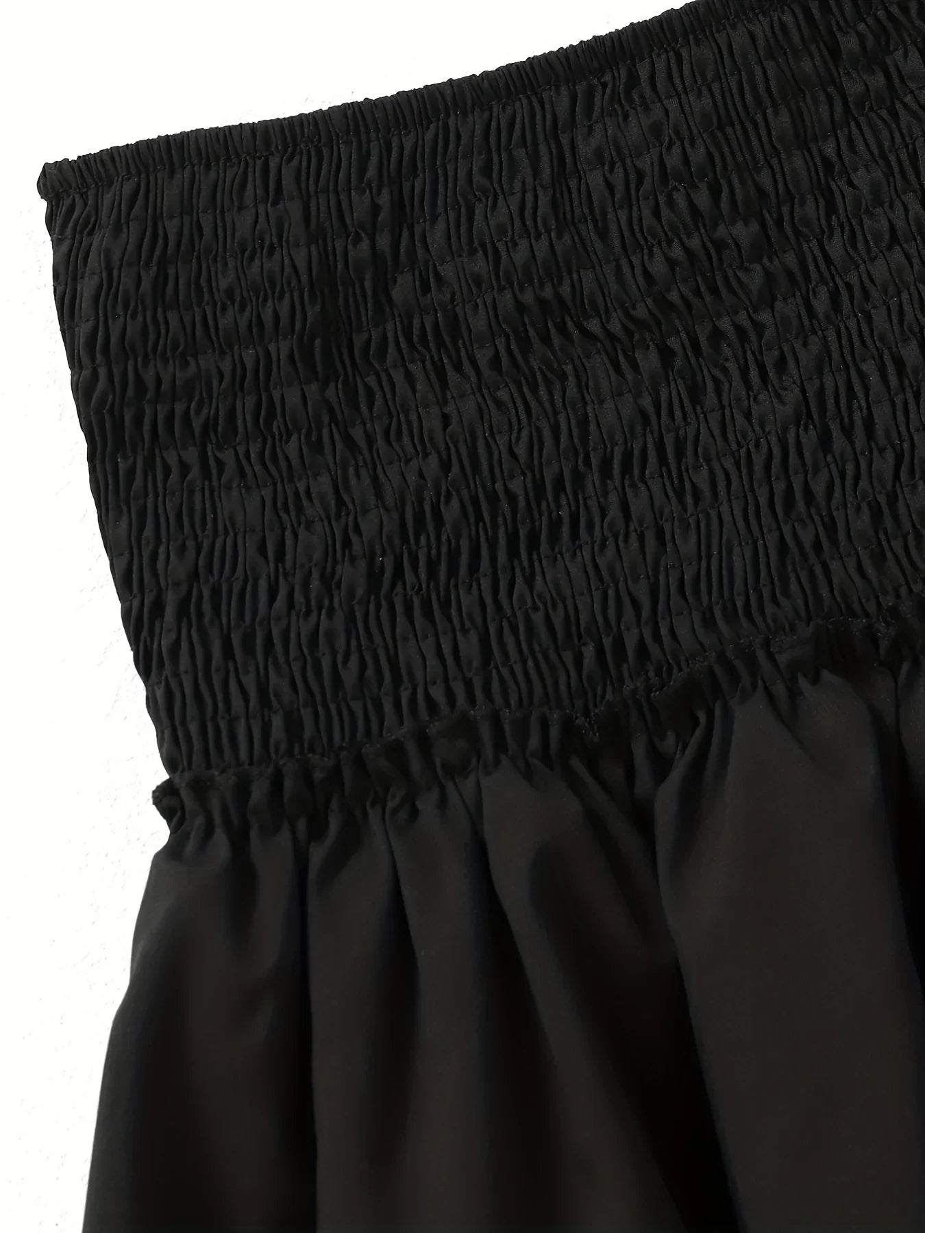 Amelia Rok | Pleated Waist | Layered Hem | Fashionable
