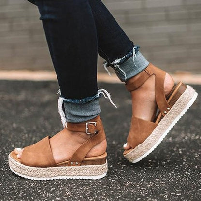 Ladies' wedge espadrille sandals with strap - Livia