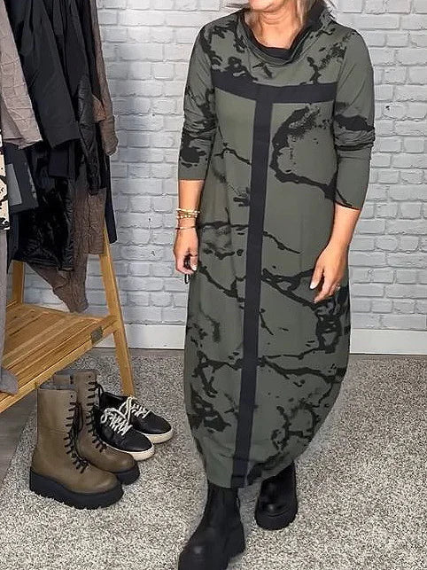 Dress with Long Sleeves and Retro Pattern – Livienne
