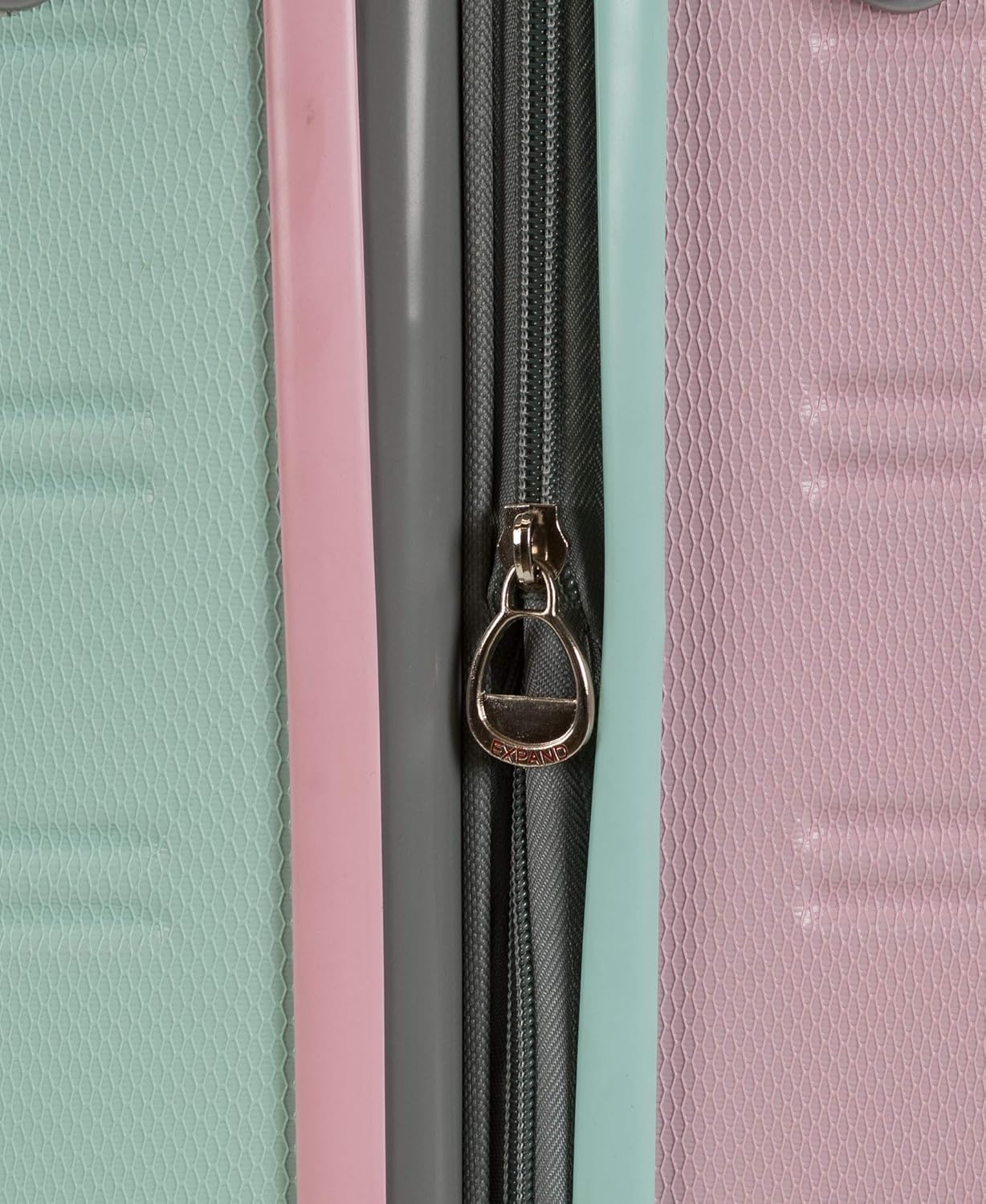 Lightweight expandable hard-shell suitcases with twin spinner wheels
