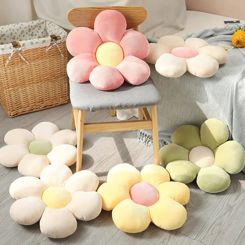 Stylish and Comfortable Flower-Shaped Cushion - Floral Bliss