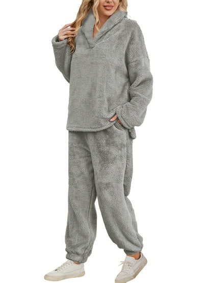 Warm Coral Fleece Women's Loungewear Set – Fenna