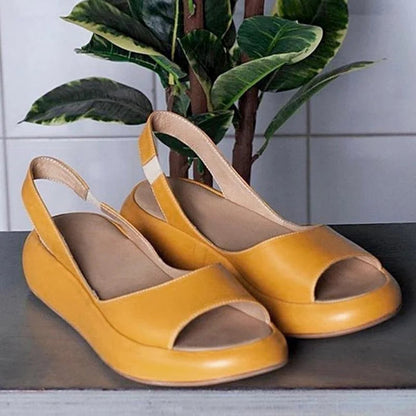 Orthopaedic ladies' comfort sandals with low heel – Livana