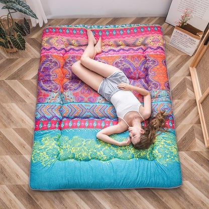Foldable Japanese futon floor mattress with memory-foam support – Arivon