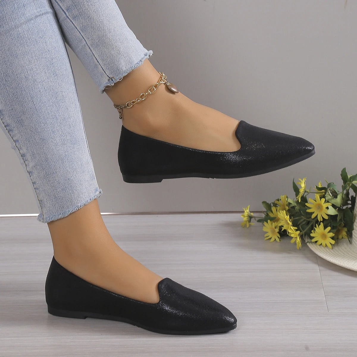 Elegant autumn pointed-toe ballet flats with stretch - Vivienne
