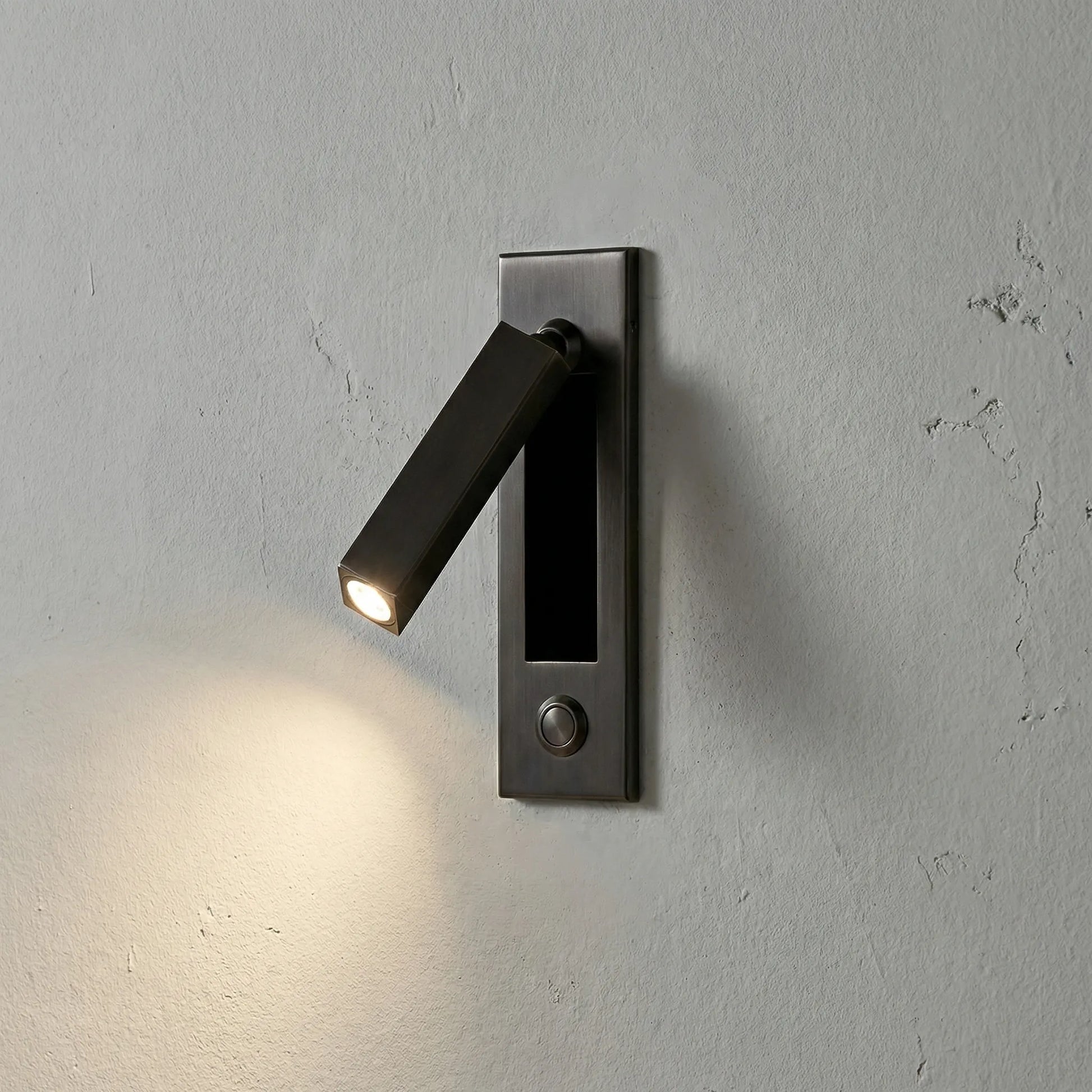 Adjustable Wall Reading Light -  Noxell