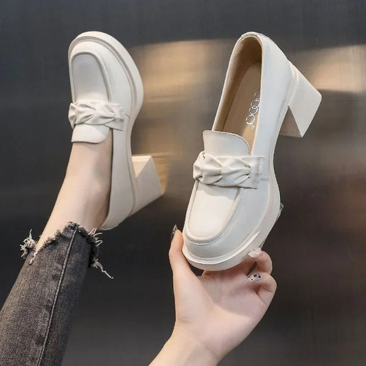 Elegant women's shoes with a square heel – Seraphina Autumn Enchantment