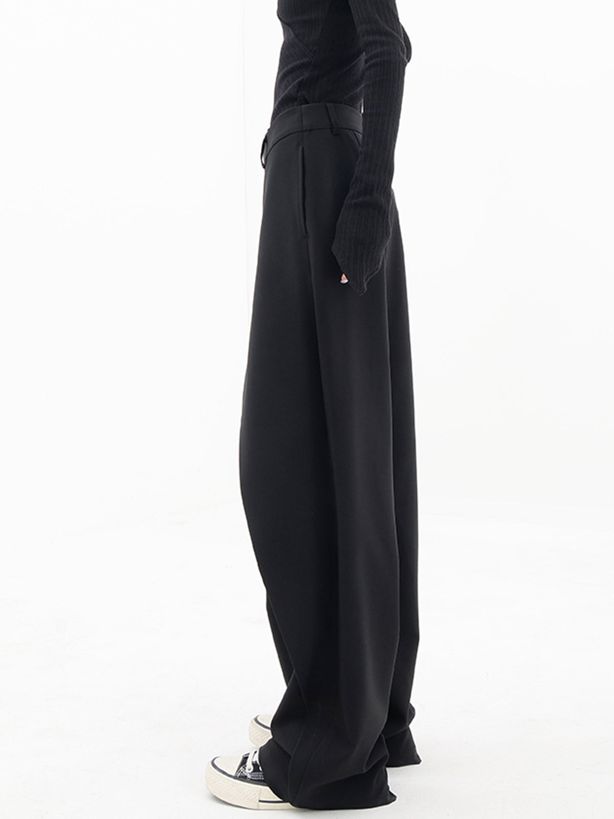 Asymmetrical Wide Women's Trousers with Double Button – Noa