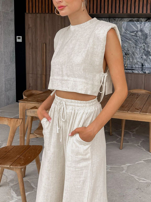 Two-piece summer set with crop top and trousers – Valeria