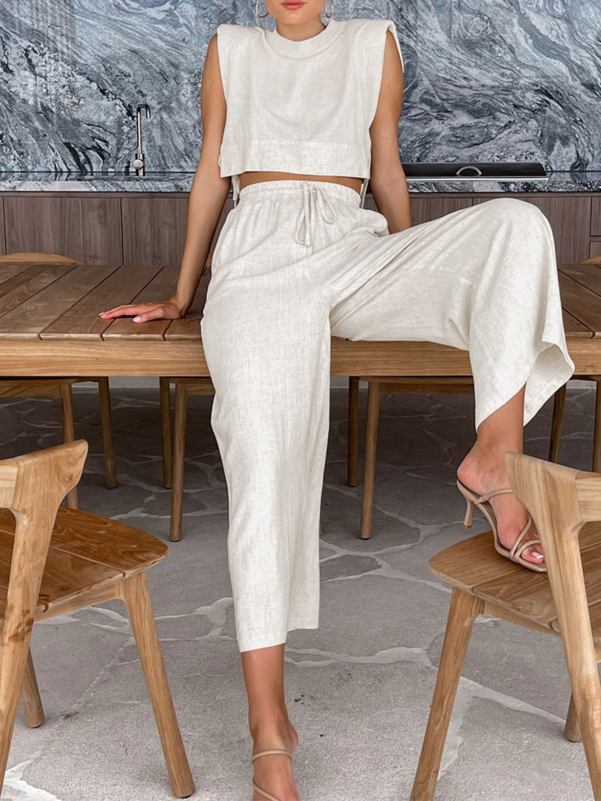 Two-piece summer set with crop top and trousers – Valeria