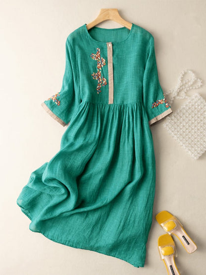 Besticktes Kleid Im Ethno-Stil - Thalea