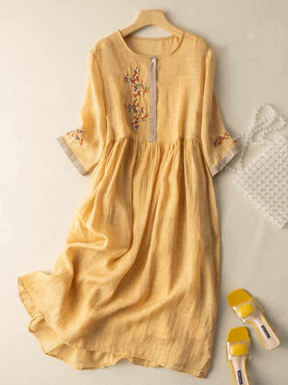 Besticktes Kleid Im Ethno-Stil - Thalea