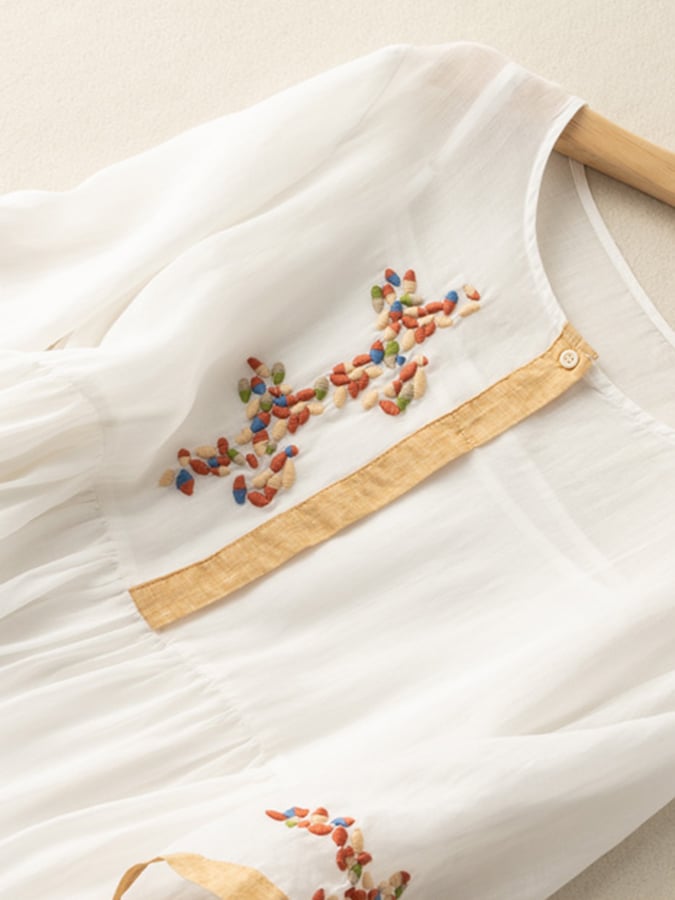 Besticktes Kleid Im Ethno-Stil - Thalea