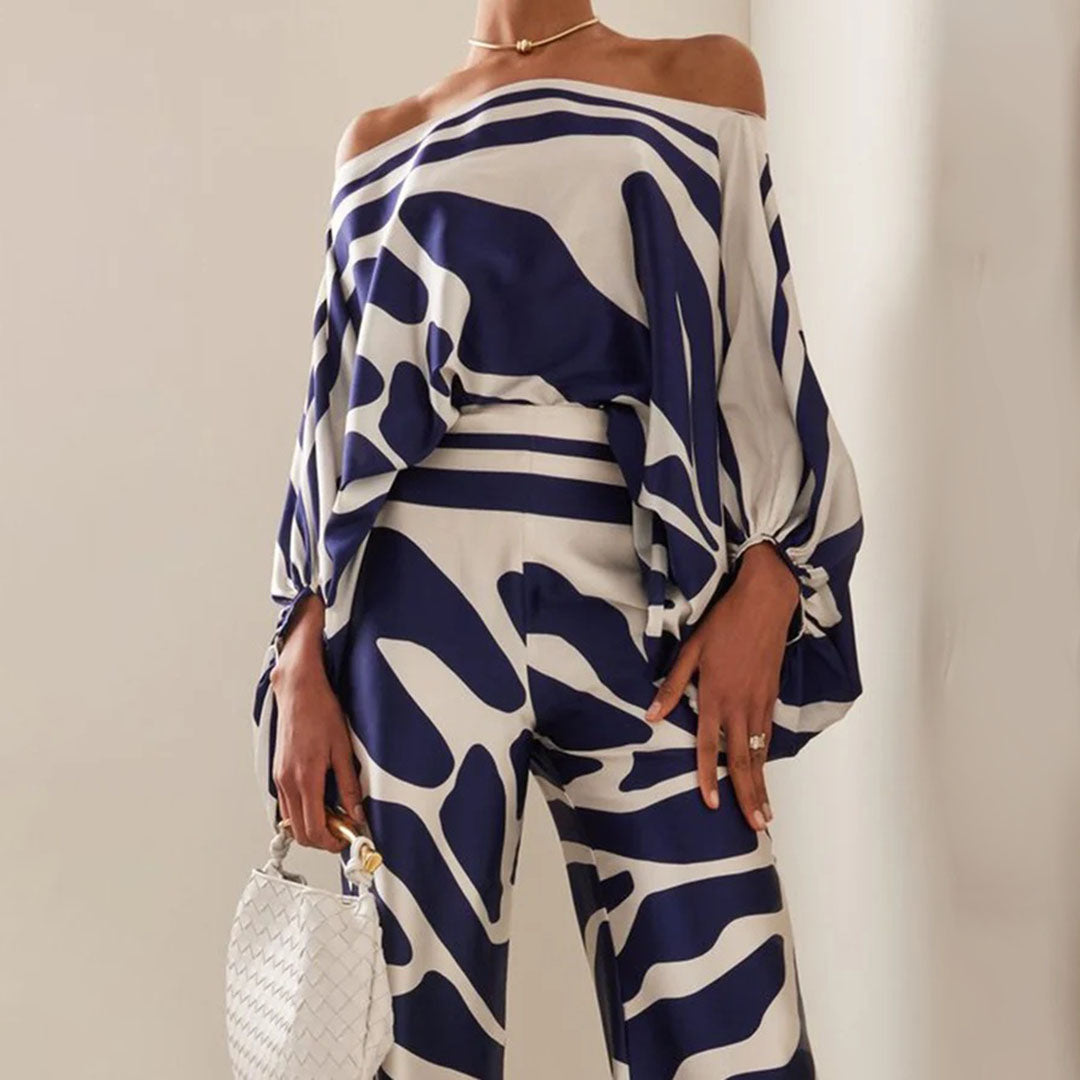 Two-Piece Satin Set with Pattern – Selena