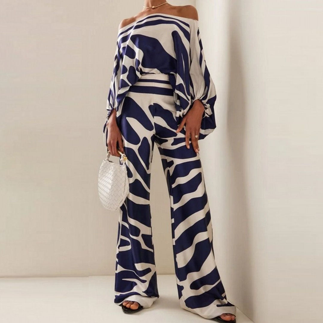 Two-Piece Satin Set with Pattern – Selena