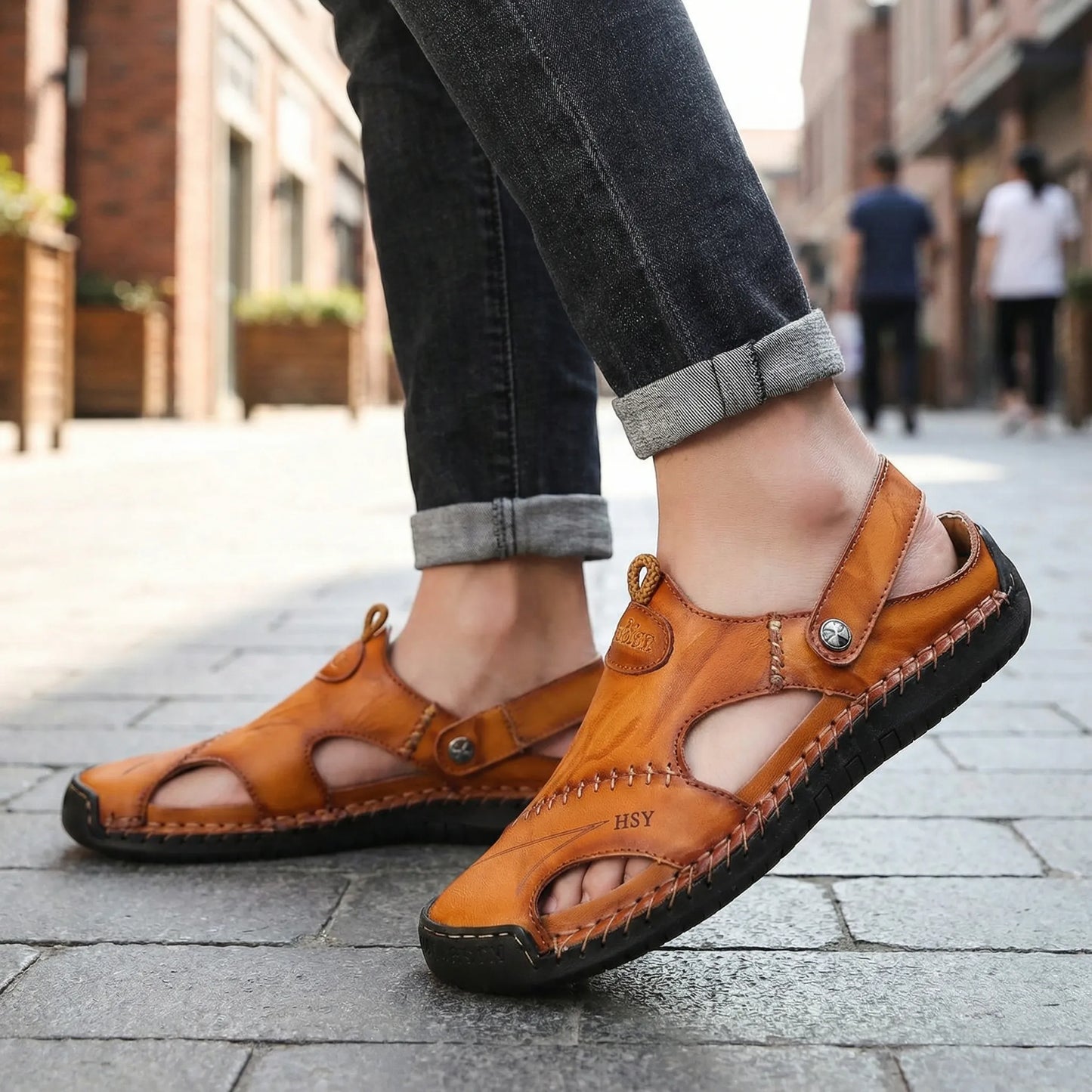 Breathable Closed-Toe Sandals - Leander