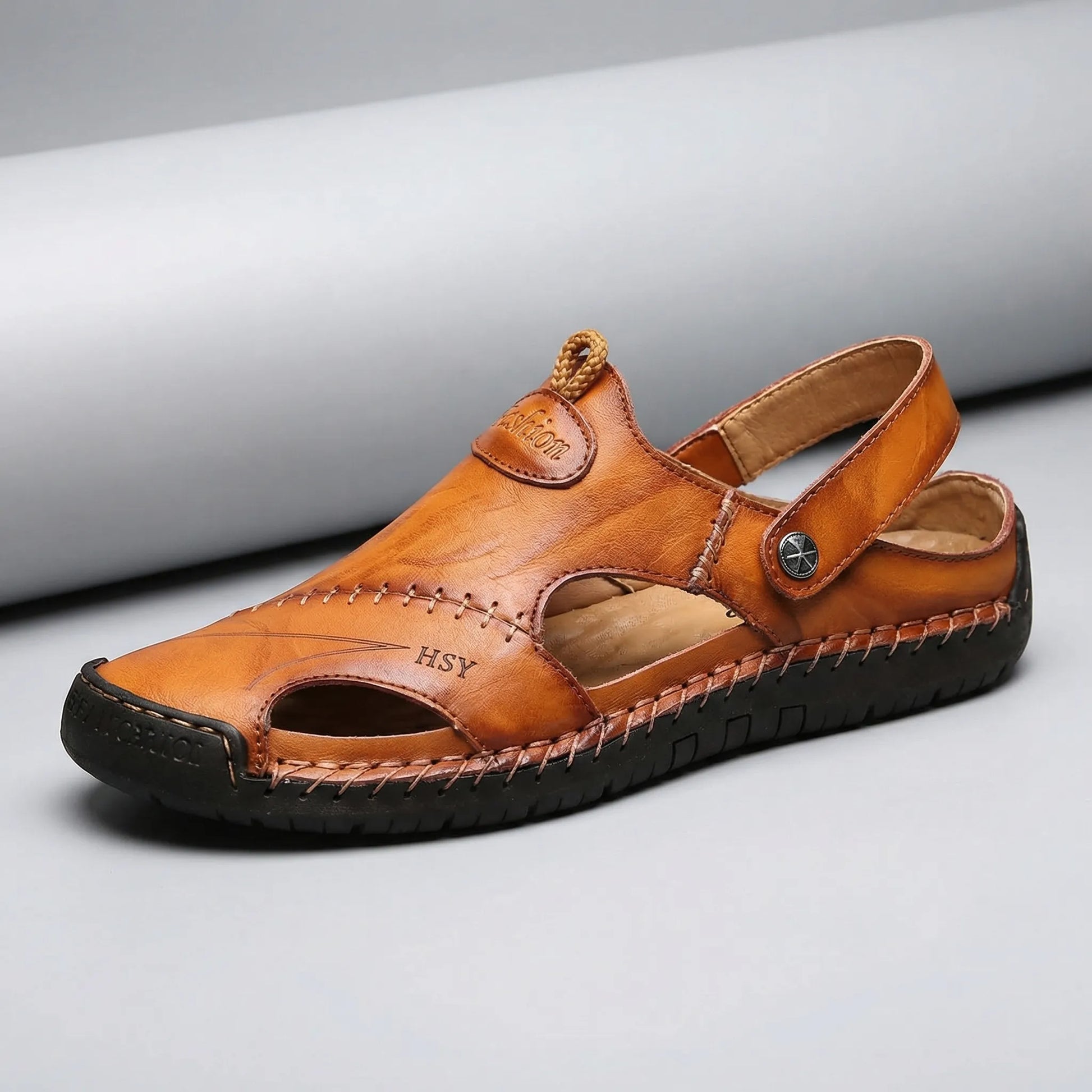 Breathable Closed-Toe Sandals - Leander