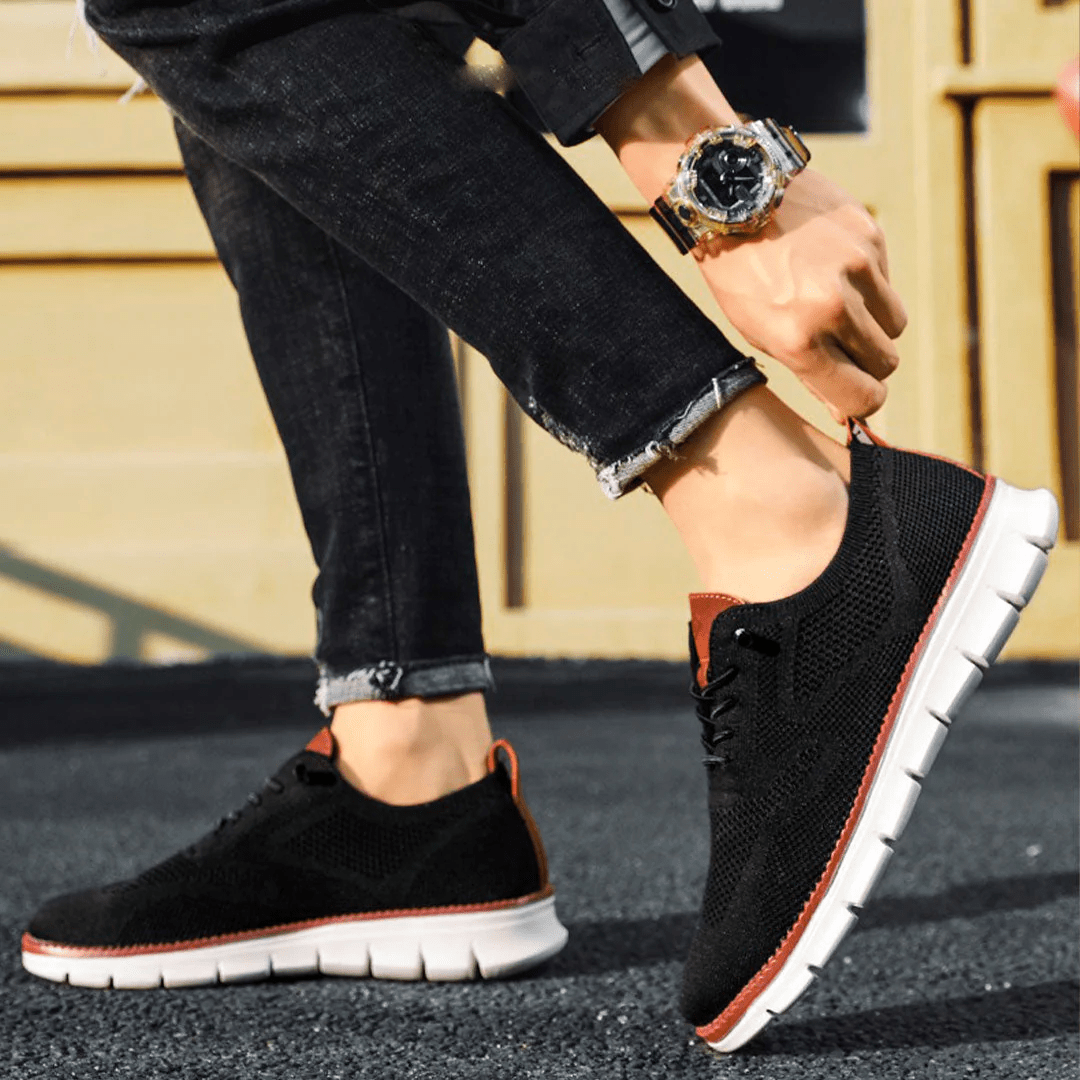 Breathable Lace-Up Men's Shoe In A Casual Style - Christopher