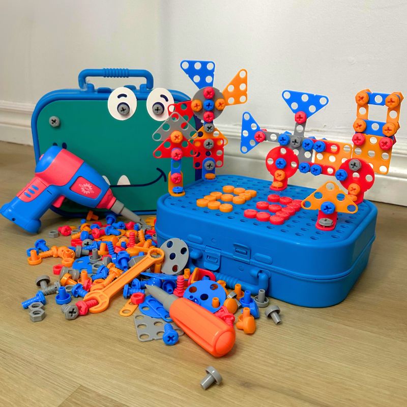 Portable Construction Box for Children - BuildiBox