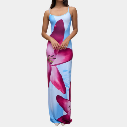 Casual summer dress with a figure‑flattering fit – Lucine