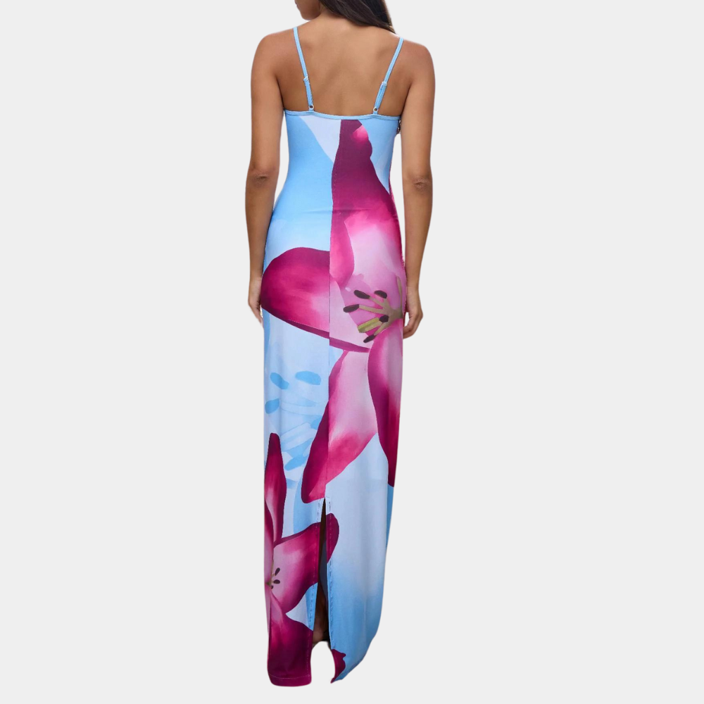 Casual summer dress with a figure‑flattering fit – Lucine