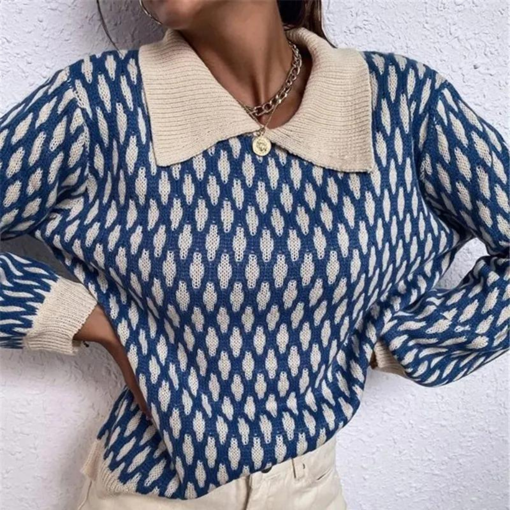 Knitted Women's Sweater with Collar – Solveig