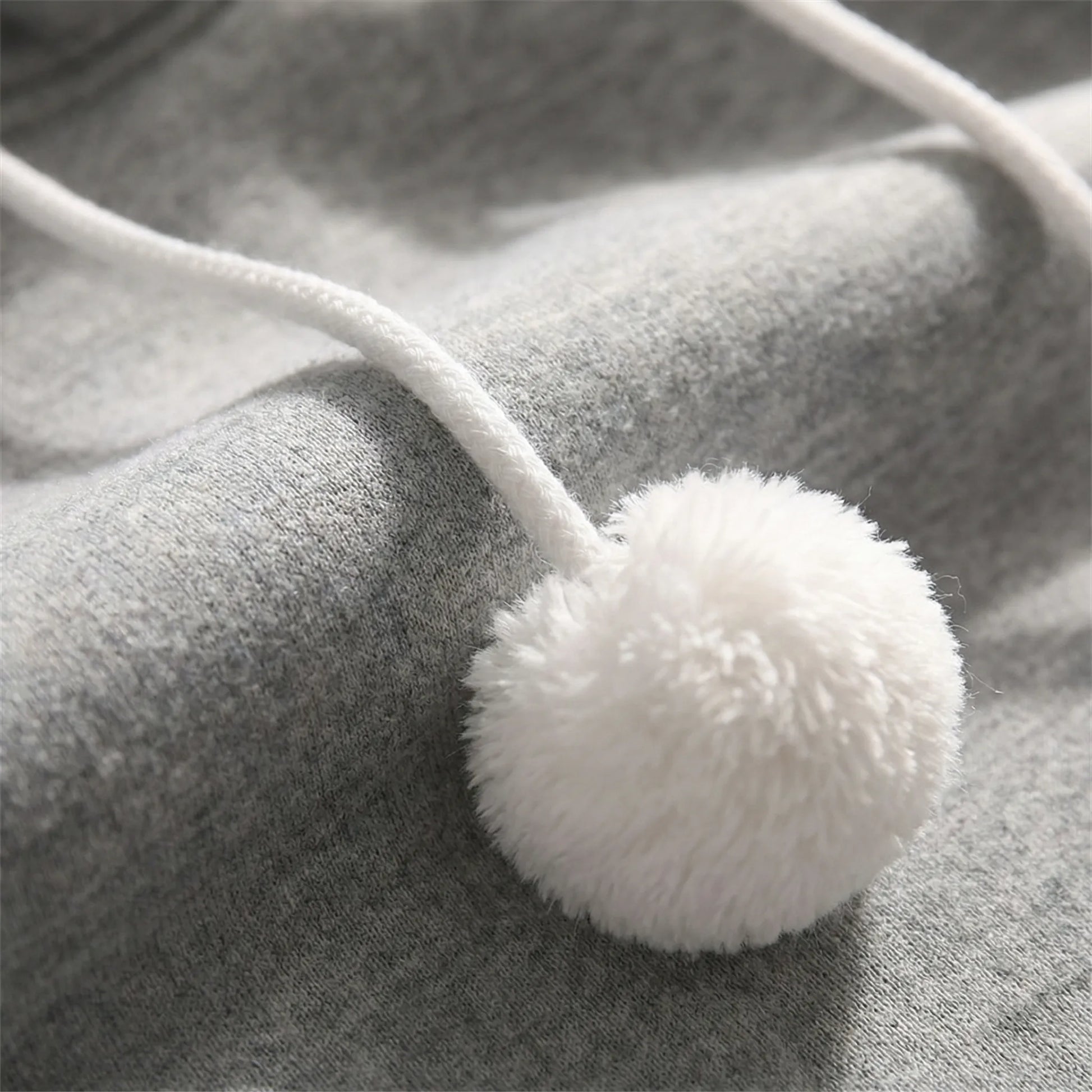 Casual Jumper With Hood - Collien