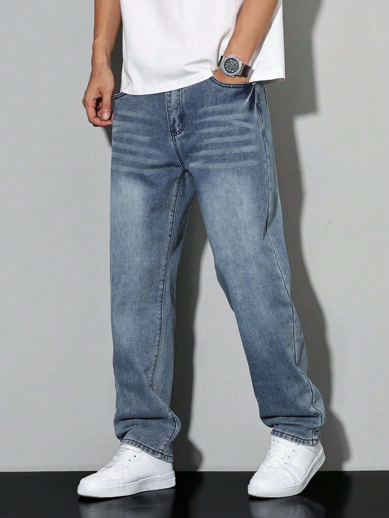 Casual Men's Jeans With Natural Waist - Clifford