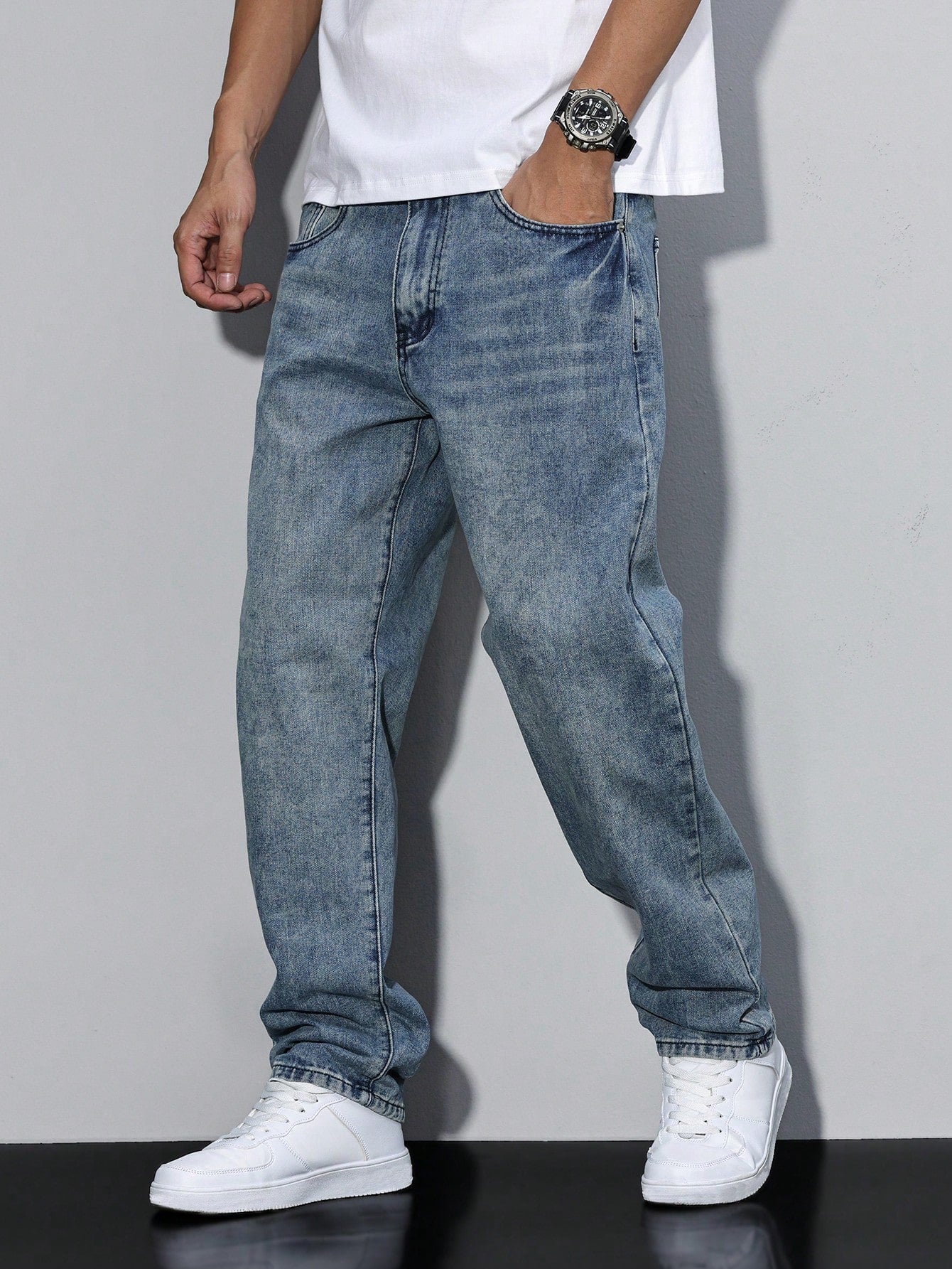Casual Men's Jeans With Natural Waist - Clifford