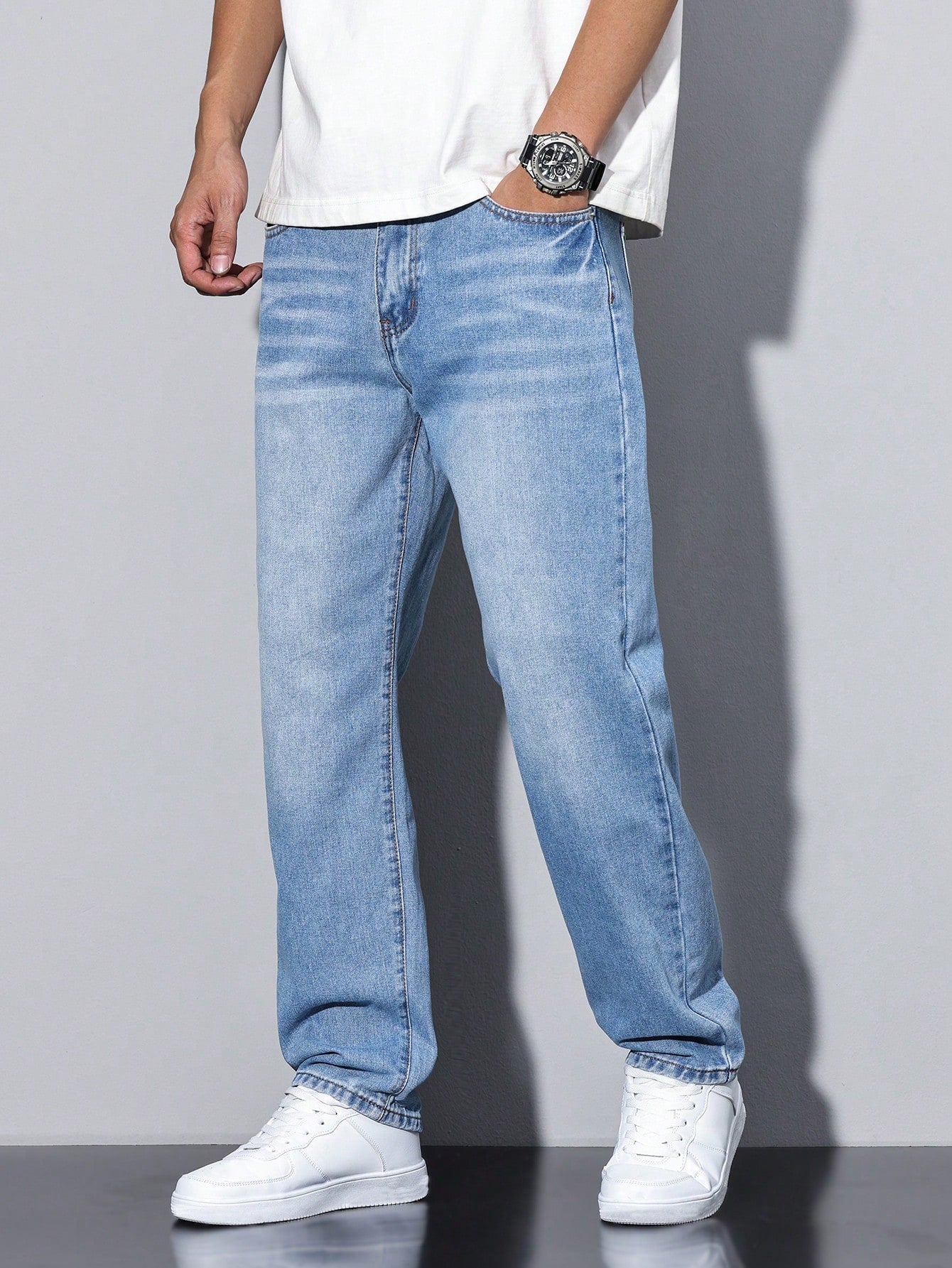 Casual Men's Jeans With Natural Waist - Clifford