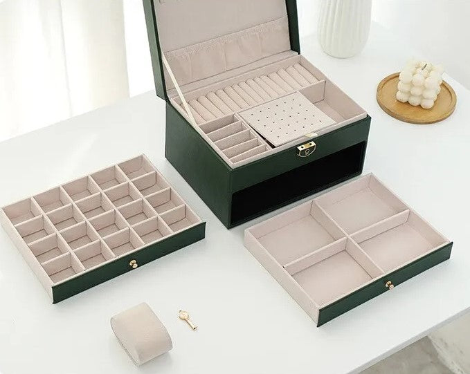 Jewellery box with multiple layers and velvet interior – Maeva
