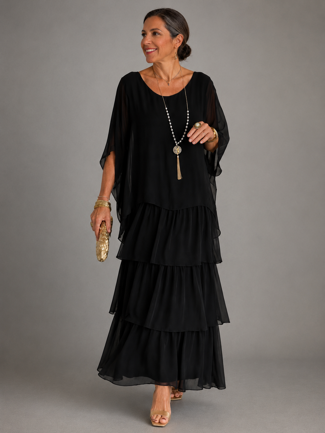 Elegant Flowing Maxi Dress 1