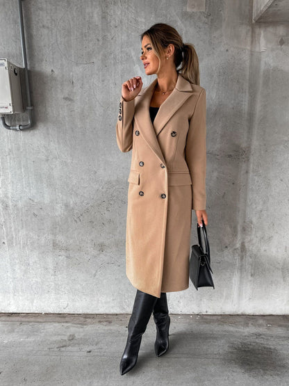 Classic Winter Coat With Lapels - Lynne